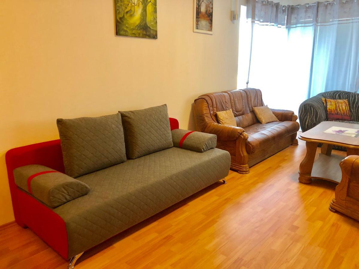 Apartman C.8 Magnolie Trebon Exterior photo